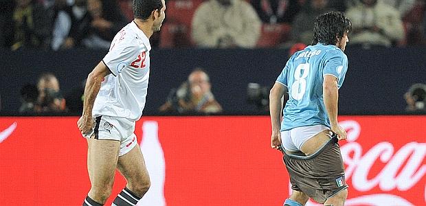 لما قلعنا الطليان شورتاتهم 😉