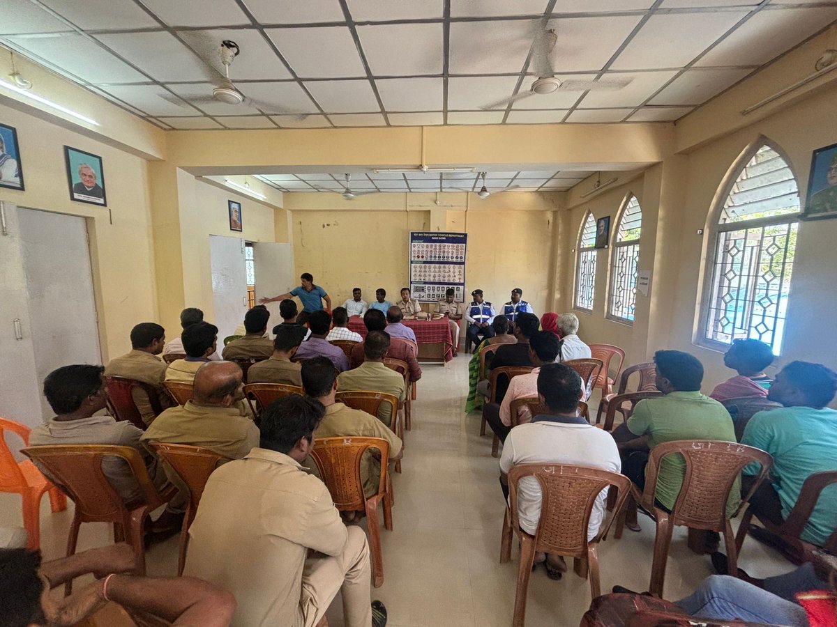 Empowering our community with road safety knowledge! 🚦 Today, we held an informative session at Tushnabad Panchayat office, educating both general public and commercial drivers on safe driving practices. Together, let's make our roads safer for everyone! #RoadSafety