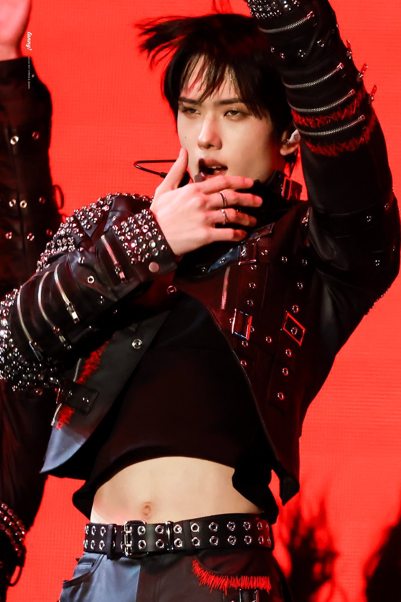 Funnyfanny1026's tweet image. 240503 TDS3 D2
🔥🔥🔥🔥🔥🔥
#JISUNG #지성  #NCTDREAM