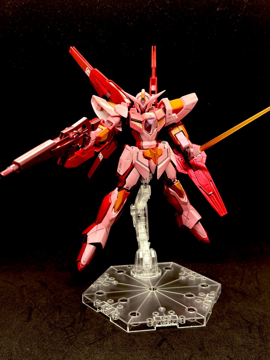 Freya_r_20183's tweet photo. そうとも…この機体こそ、人類を導くガンダムだ！！

リボーンズガンダムトランザムver.
全塗装しました。
#gunpla 
#ガンプラ
#ガンダム00 https://t.co/EUZRBGExM3