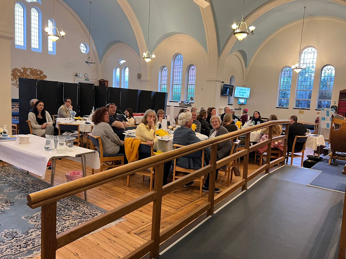 Progressive communities around the UK welcomed members, friends and others in the local community as they hosted meaningful and uplifting Passover Seders, services and events. See our round-up here: reformjudaism.org.uk/pesach-picture…