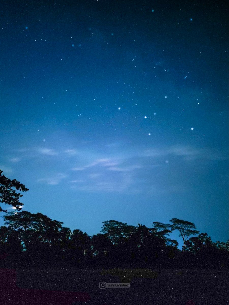 Rising #Milkiway 
By @muhd_minhaz 

#POCO F2 Pro 
20S ISO1250
Bortle 4, #Bangladesh - #mobilephotography #smartphone_astrophotography #nightskyphotography #stargazing