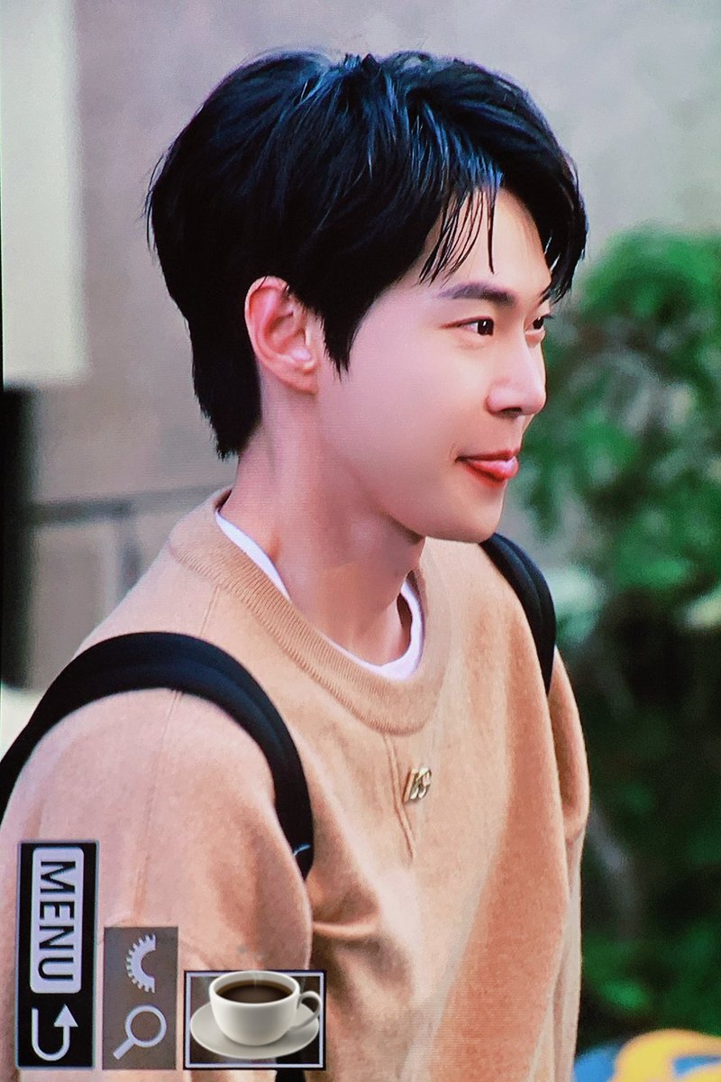 240503 뮤뱅 퇴근

기분이 좋앙앙아ㅋㅋㅋ

#DOYOUNG
#도영 #NCT도영 #ドヨン