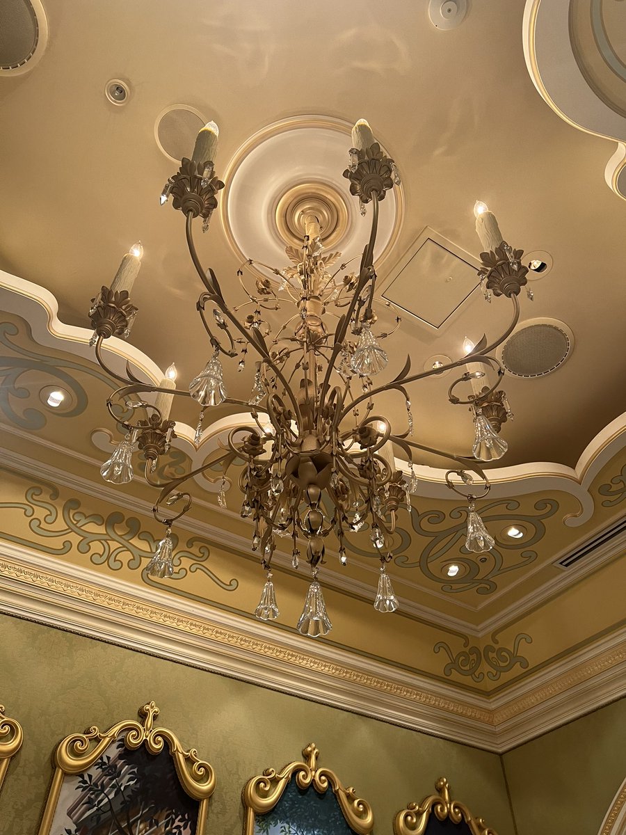 東京ディズニーランド シンデレラ城インテリアライト ディズニー インテリアライト 東京ディズニーランド シンデレラ城 希少