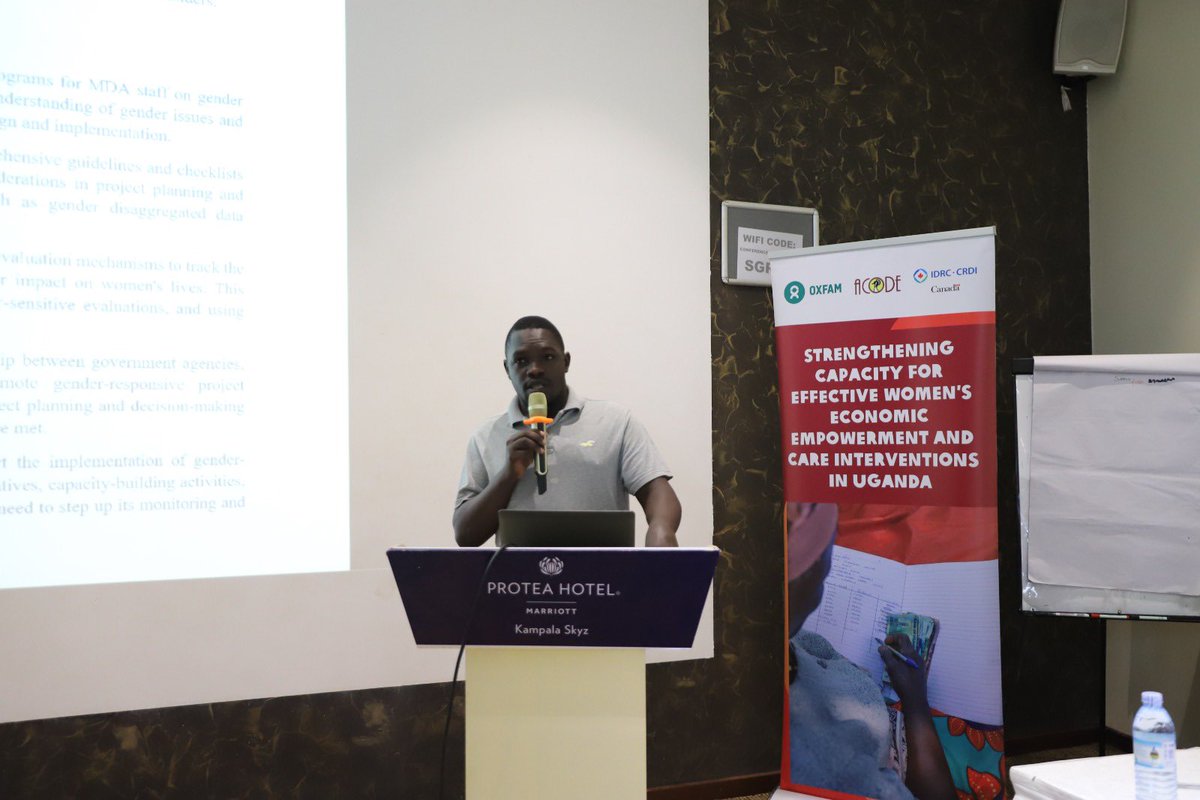 Making a presentation on Gender responsive economics Dve’t & planning analysis of Government as far as implementation of government projects are concerned during the ongoing Gender Analysis & Gender Policy Advocacy workshop organized by @ACODE_Uganda at Skyz Hotel @CSBAGUGANDA