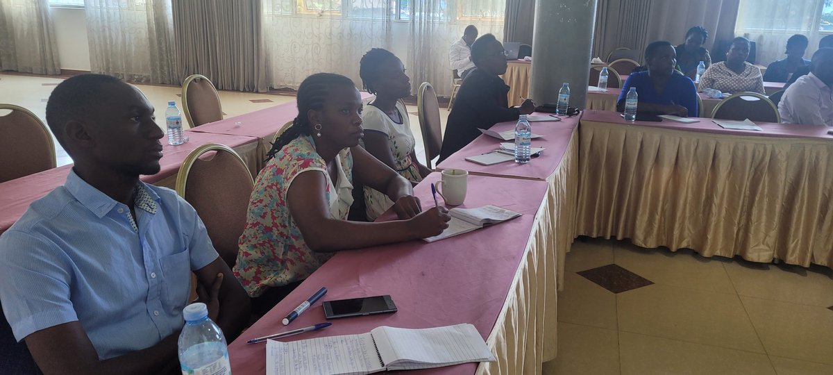 A group of physicians from @MbararaUST Int Medicine have spend two days training health workers from lower health facilities in SW Uganda about NCDs management. Thank @GlobalHealthCo4 First mile community health project for making this training possible!