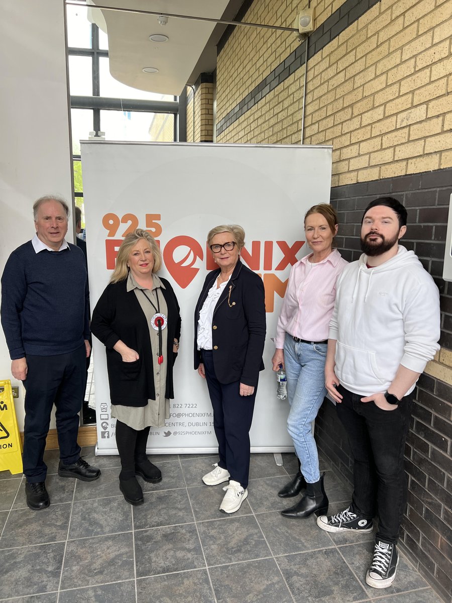 Thank you to our guests for joining Dáire, Jack, Charlie and Áine on D15 Today: - Shaji Chacko at CONNECT 2024 - Joseph Byrne at National Botanic Gardens - @FitzgeraldFrncs MEP - Christopher Crowley D15 Today is repeated at 6pm and 12am or listen back anytime on Mixcloud.