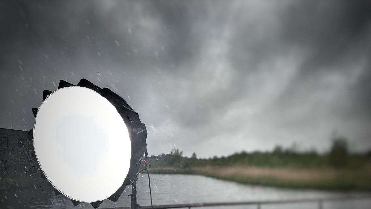 Today our investment in the Aputure 1200d and 600X are proving their worth as the rain and cloud puts a dampener on filming.

@AputureLighting 

#lighting #gaffer #gafferlighting #tvlighting #filming #location #locationshoot #lightingdesign #dop #onlocation #filmcrew