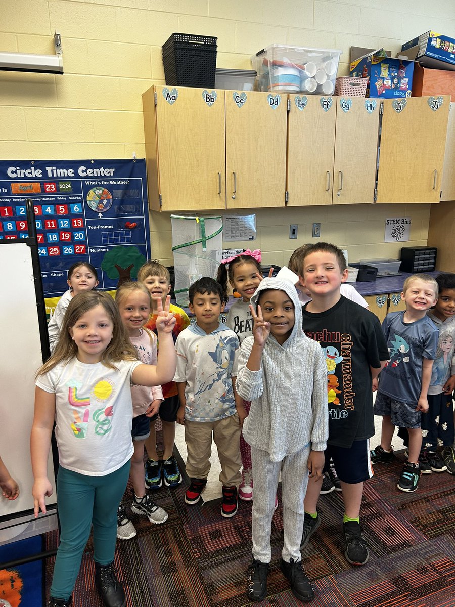 The most exciting day in Spring: when your butterflies emerge from their chrysalis! 🦋 These kindergarten students in Ms. Mills class shared so many facts about butterflies with me <a href="/Hamilton_HLE/">Highland Elementary</a> <a href="/RyanBrittonEdu/">Ryan Britton</a>