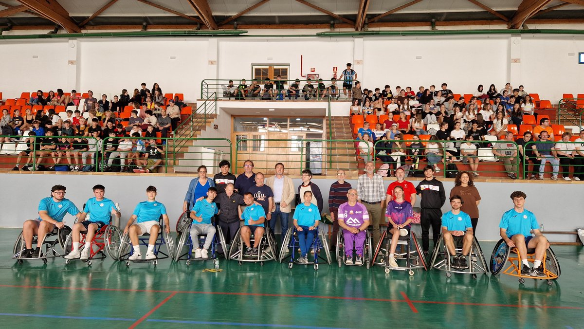 <a href="/FESAIB/">FESAIB</a> <a href="/DiscaEsports/">Club Deportivo DiscaEsports</a> 🧑‍🎓👩‍🎓👨‍🎓El alumnado del Ies Bendinat se ha unido al evento
👩‍🏫👨‍🏫🧑‍🏫Su centro  es el único que tiene actividades de este tipo gracias al impulso del profesorado 👇