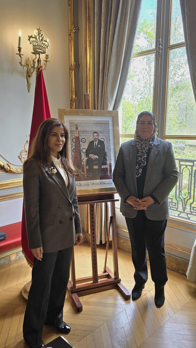 C’est un grand honneur pour moi de rencontrer aujourd’hui Son excellence Samira Sitaïl, la nouvelle Ambassadrice du Maroc 🇲🇦 en France 🇫🇷. L’occasion pour nous de créer un premier contact et de discuter des liens solides entre nos nations. @AmbaMarocFrance #Vivreensemble