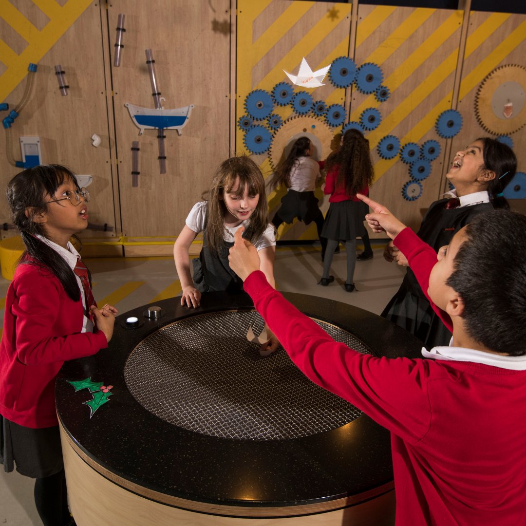 Is your child aged P1-P7? Do they go to school in Dundee? We have a fabulous opportunity for nearly all school children in Dundee to receive a FREE FUNDED VISIT to the Dundee Science Centre in the run up to the Summer Holidays! Find out more here: ➡️dundeesciencecentre.org.uk/learning/schoo…