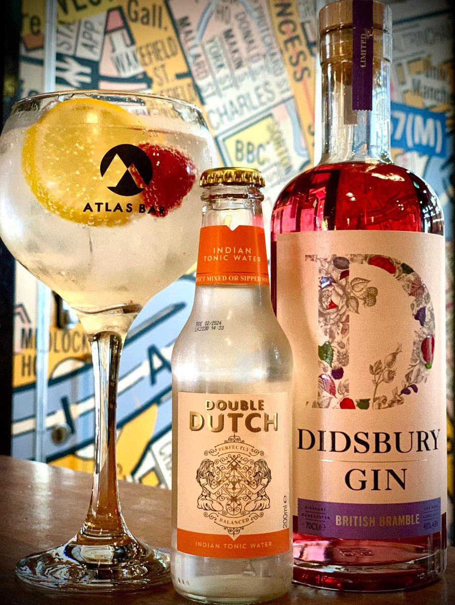#GinADayMay Day 3 - G&T It's the start of a #BankHoliday weekend and although the sun may of disappeared we're still opting for #Summer in a glass #Manchester! @DidsburyGin British Bramble #Gin is the perfect way to start the day @TheAtlasBar 🍸 #GADM2024 @gin_a_ding_ding