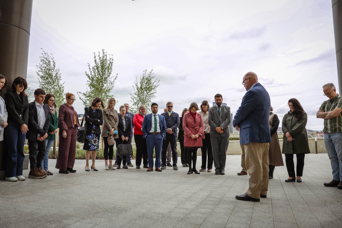 Today Embassy Pristina joined colleagues around the world to observe a moment of silence to honor the memories of our Foreign Service colleagues who lost their lives while serving the United States abroad. We are grateful for their service and sacrifice, and we remember them with…