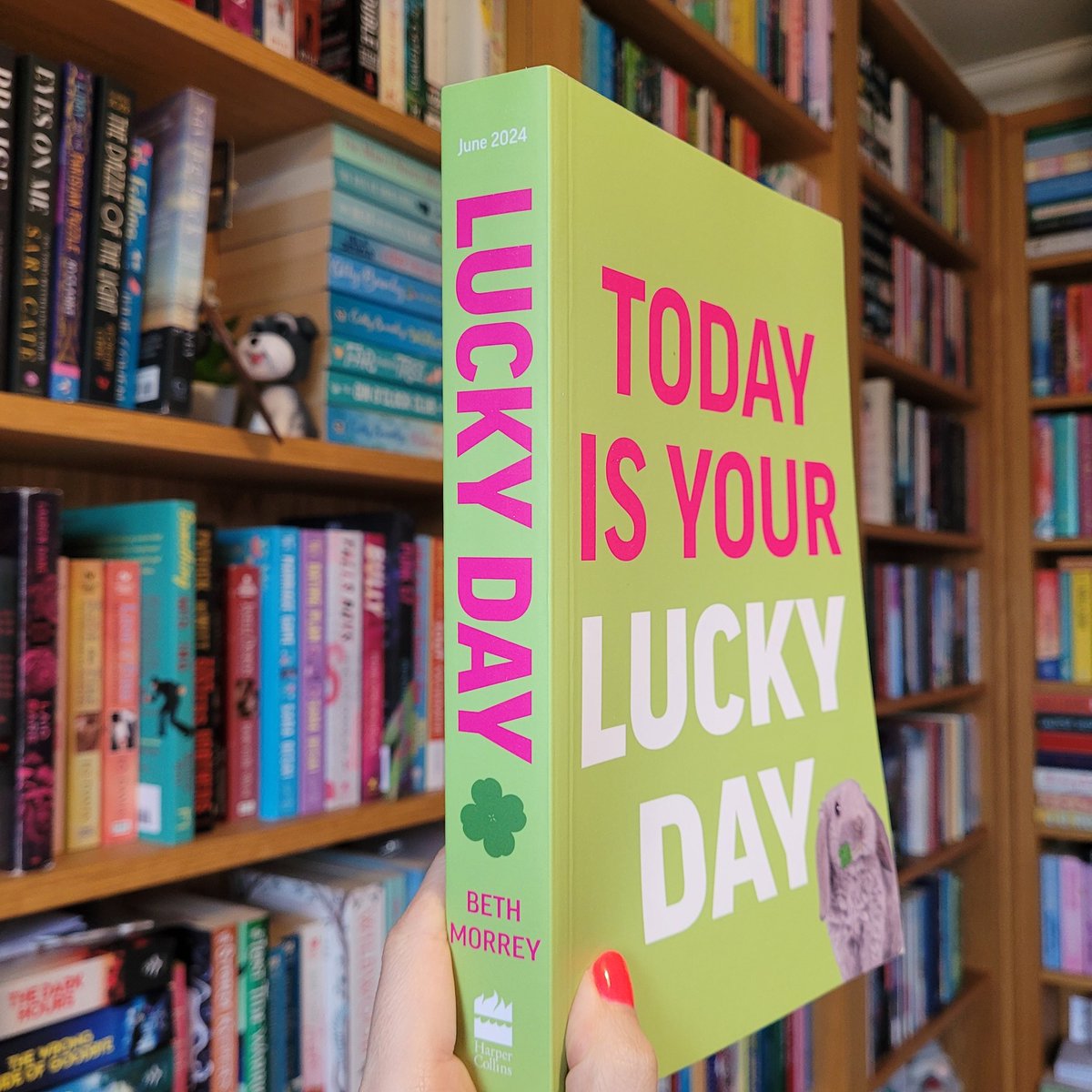 Book mail... Lucky Day by Beth Morrey So excited for this one, thanks so much @HarperFiction @fictionpubteam for sending this my way #LuckyDay #BookTwitter #BookPost