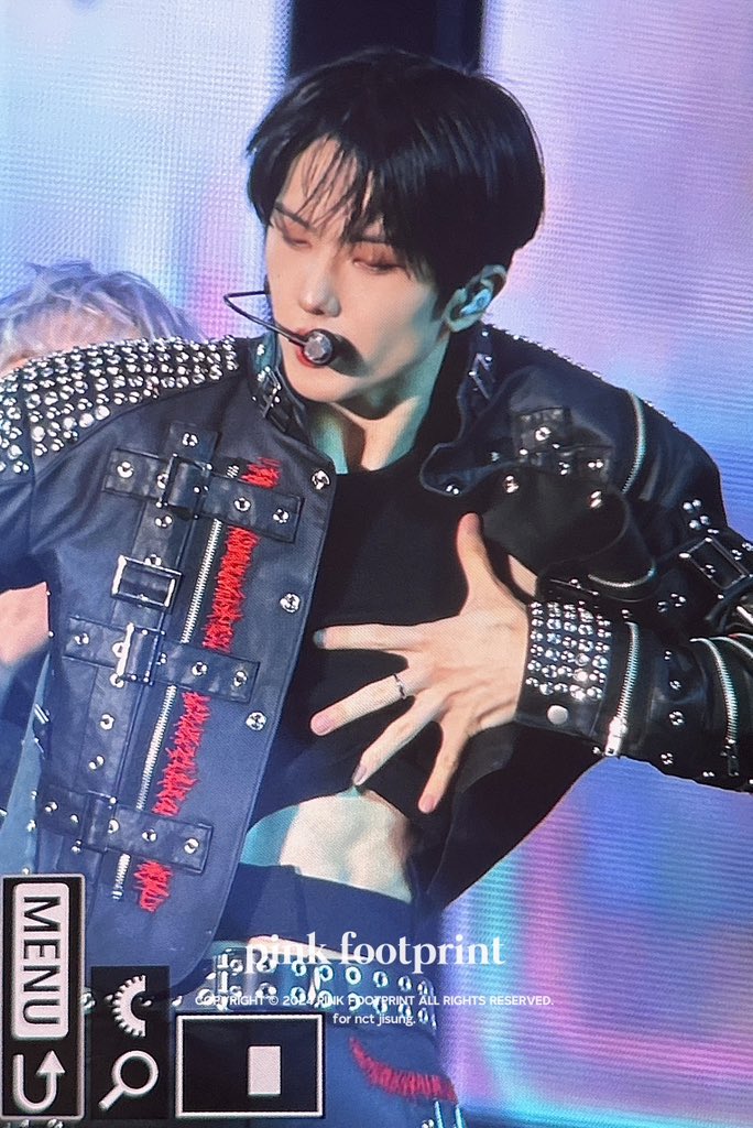 pinkfootprint25's tweet photo. 240503 더드림쇼3 TDS3
🔥🔥🔥
#지성 #JISUNG #志晟 #チソン #NCTDREAM https://t.co/jJEzkzVhT4