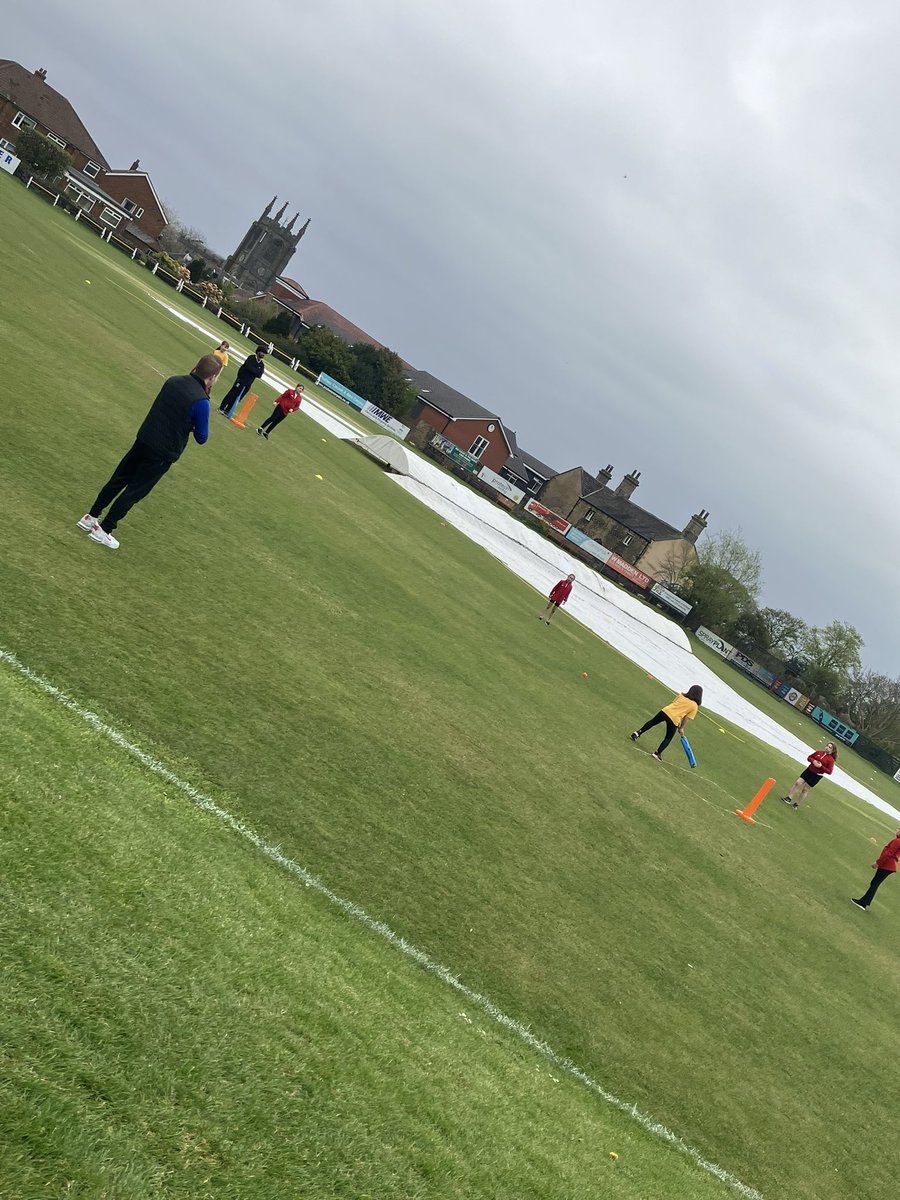 West Leeds School Sports Partnership (@westleedsssp) on Twitter photo Today we <a href="/PSLCC/">Pudsey St Lawrence</a> for our <a href="/YourSchoolGames/">School Games</a> Leeds Year 5/6
4 schools and lots of fun and the girls have been amazing ππππ»πππ»π Today we <a href="/PSLCC/">Pudsey St Lawrence</a> for our <a href="/YourSchoolGames/">School Games</a> Leeds Year 5/6
4 schools and lots of fun and the girls have been amazing ππππ»πππ»π