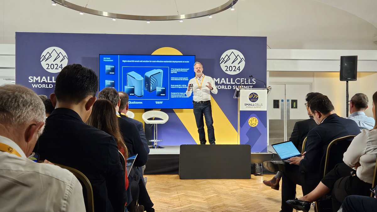 Qualcomm_DE's tweet image. Auf dem Event „Small Cells World Summit“ (SCWS) in London diskutierte @tsirtsisg, Senior Director Technology bei Qualcomm, mit Experten der TK-Industrie über die Herausforderungen der Netzbetreiber beim Betrieb von Small Cells. #SCWS2024