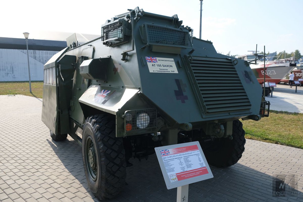 11/
British AT-105 Medical APC, was captured in August 2022 around Severodonetsk, like many early trophies, it was already seen multiple times, including on 'Army 2023'.