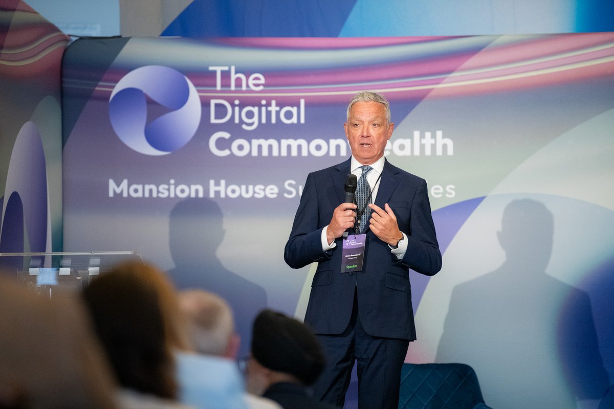 🗣️ James Ramsden KC, @astraea_group, delivering his Keynote yesterday at the Mansion House Summit 📸