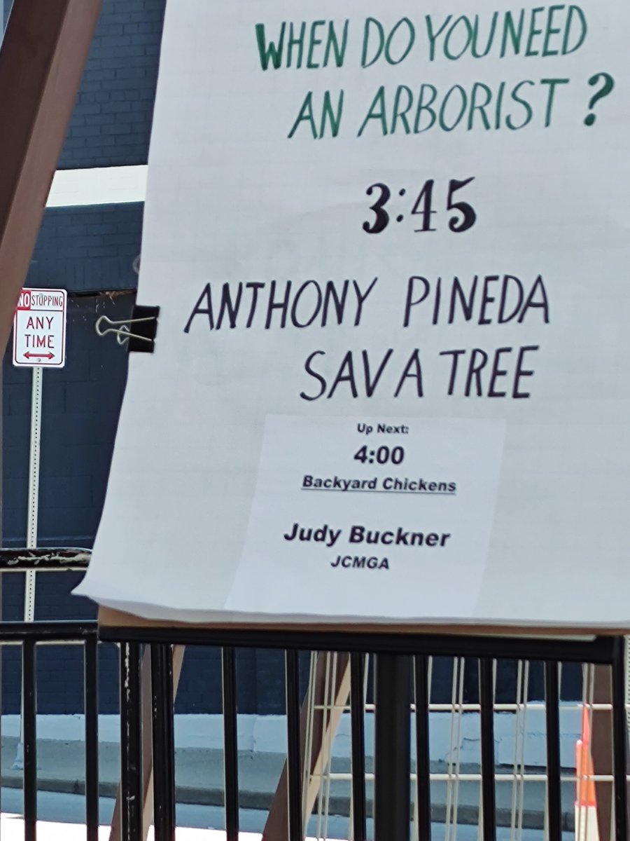 At the Paristown Garden Show, Louisville Arborist Anthony Pineda gave a presentation on the importance of having an arborist in the community. He hosted an informative session highlighting the value of our arborists! Great job, Anthony! #arborist #arboriculture