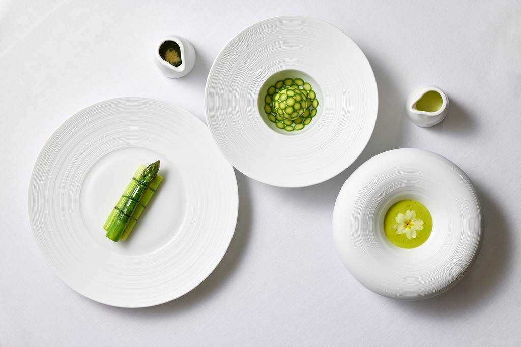 ASPARAGUS ⁠ Steamed New Seasons Spears with Buttermilk and Tarragon⁠ Asparagus Bavarois and Crudites finished with Chilled Soup⁠ Morsels with Chervil Hollandaise ⁠ ⁠ Spring 2024⁠