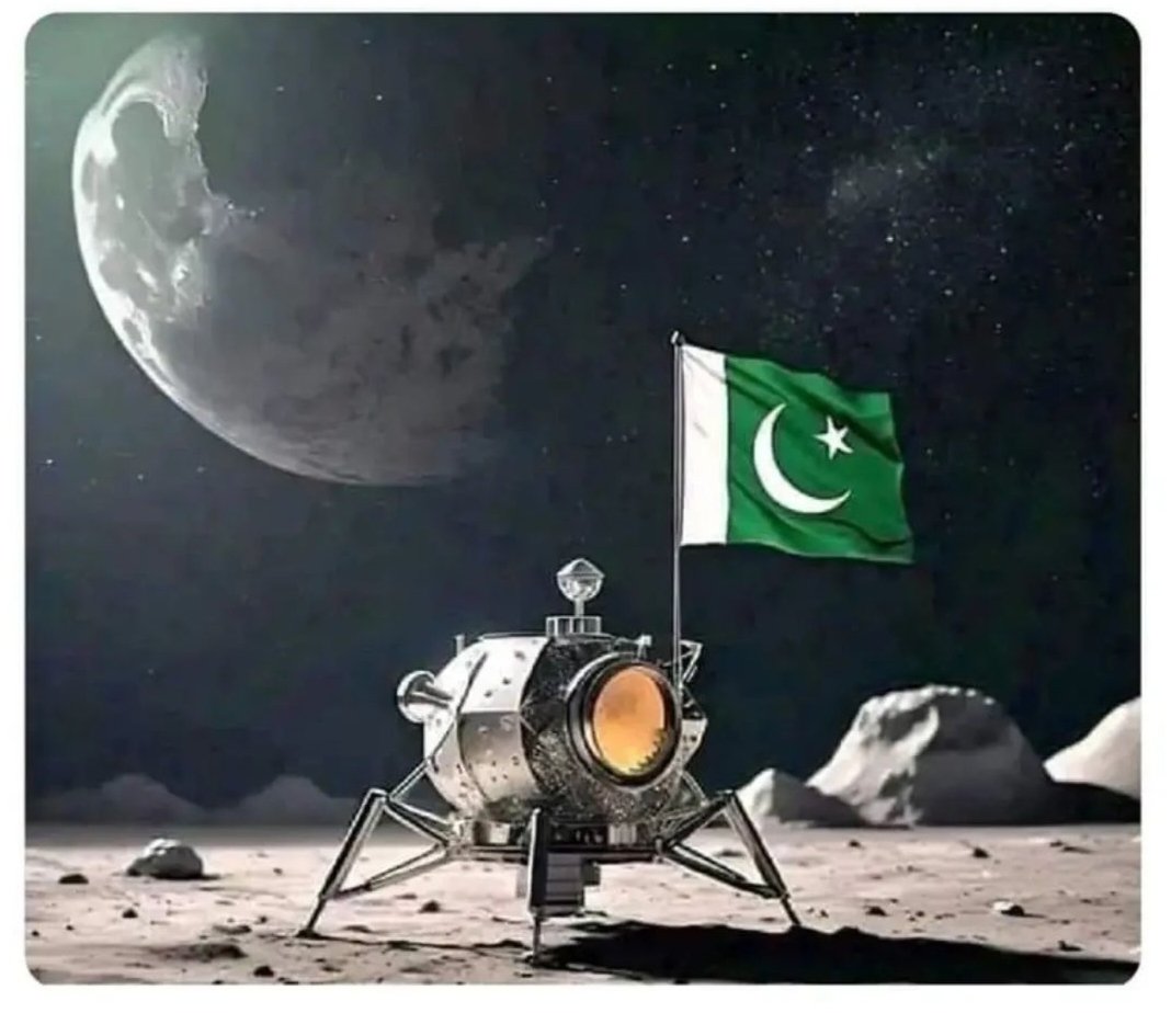 Pakistan's first moon mission ICUBE -Q will be launched today. our flag will be on the moon soon In sha Allah ❤️🇵🇰
