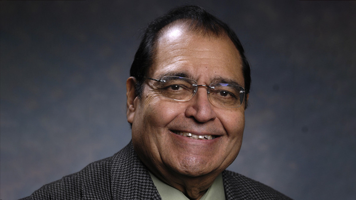 🎉 We're thrilled to learn that Dr. Navin Nanda was recently honored as the Chief Guest at the Indian Academy of Echocardiography's annual meeting, where he was recognized for his contributions in the development of echocardiography. Well deserved, Dr. Nanda! 👏 @uabcardiology