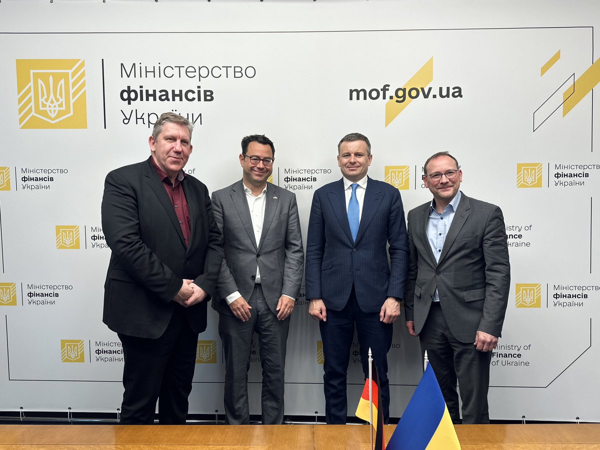 🇺🇦🇩🇪 @SergiiMarchenk3 met with members of the Budget Committee of the German Bundestag to discuss the current state of 🇺🇦's financial system, priority budget needs and the use of frozen russian assets. 🔗Details of the meeting: surl.li/tkmaf