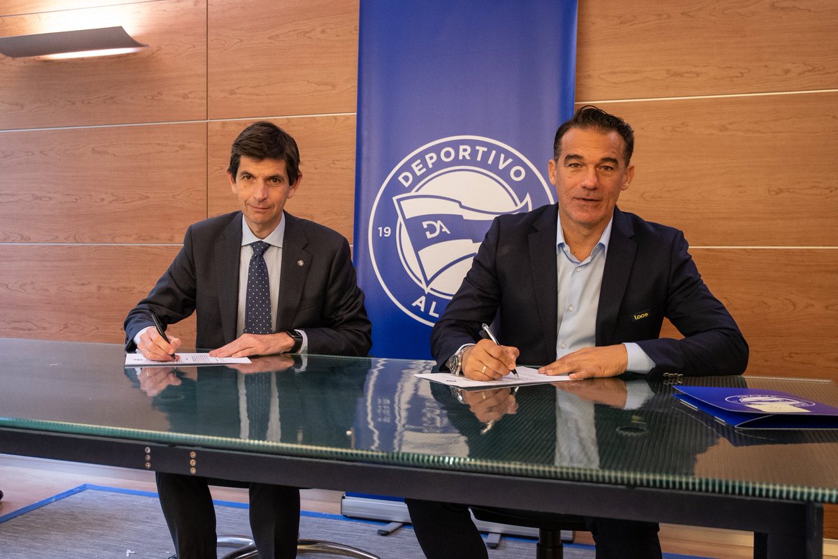 DÍA 110 pidiendo la renovación de Luis García Plaza en el @Alaves