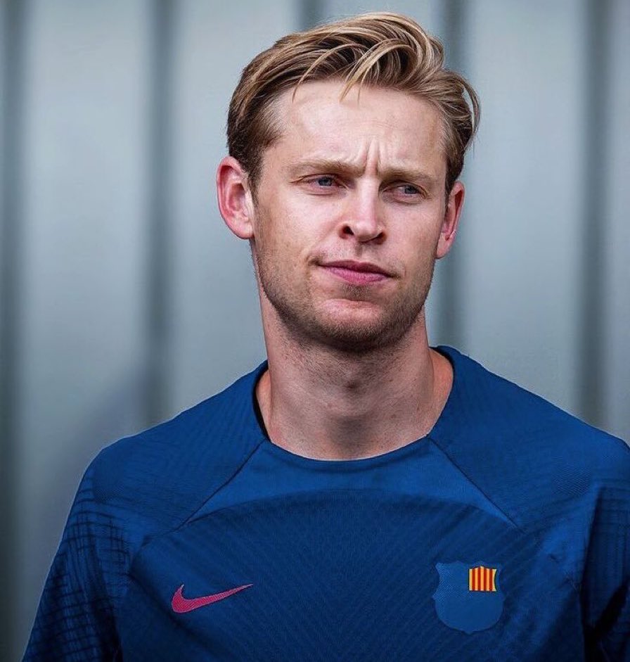 🚨🚨| NEW: Barcelona have registered their interest in Bruno Fernandes. Xavi would welcome him, and first contacts have been made to find out the total cost of bringing him to Barcelona.

Manchester United would be willing to include Fernandes in a deal for Frenkie De Jong.…