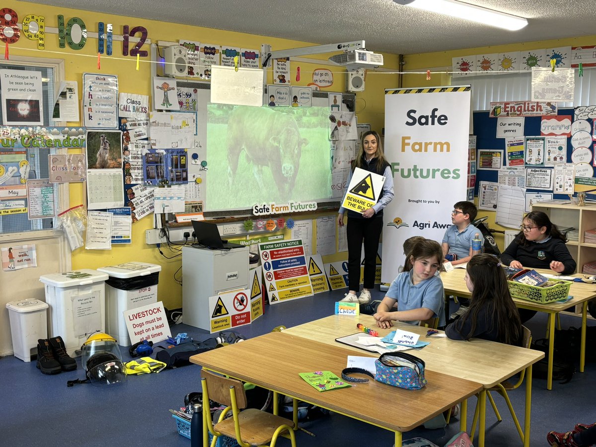 Talking about the dangers a bull poses to one’s safety and what sign to look out for when on a farm to know if a bull is present. #safefarmfutures @martinheydonfg @agriculture_ie