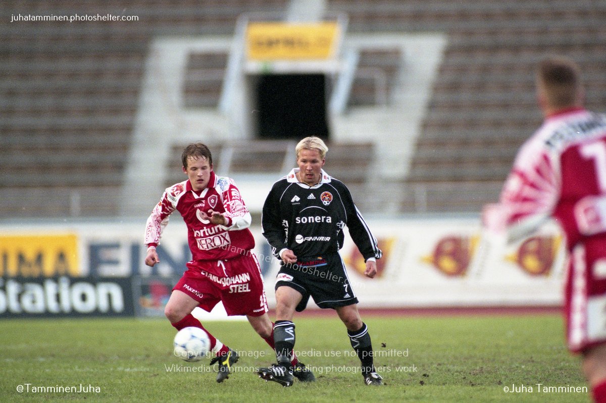 On this day 25 years ago two new clubs met in only their second #Veikkausliiga match. #FCJokerit v #FCLahti, 3 May 1999 at @stadionhelsinki. The history of FC Jokerit in Finnish football was to be very short - the owner quickly realized the hash business realities...