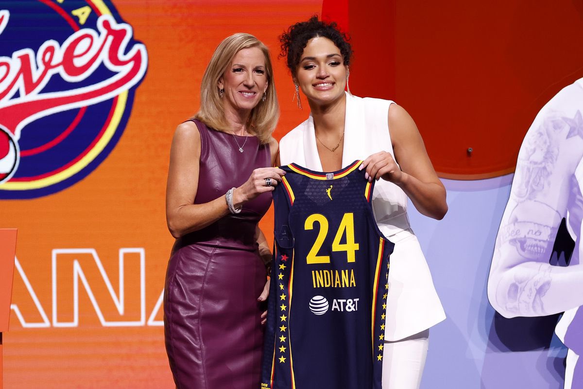 Tonight, Jacy Sheldon and the Dallas Wings face Celeste Taylor and the Indiana Fever in WNBA preseason. It’s free to watch on the WNBA app, at 8 pm ET. There may be other Big Ten players debuting too.