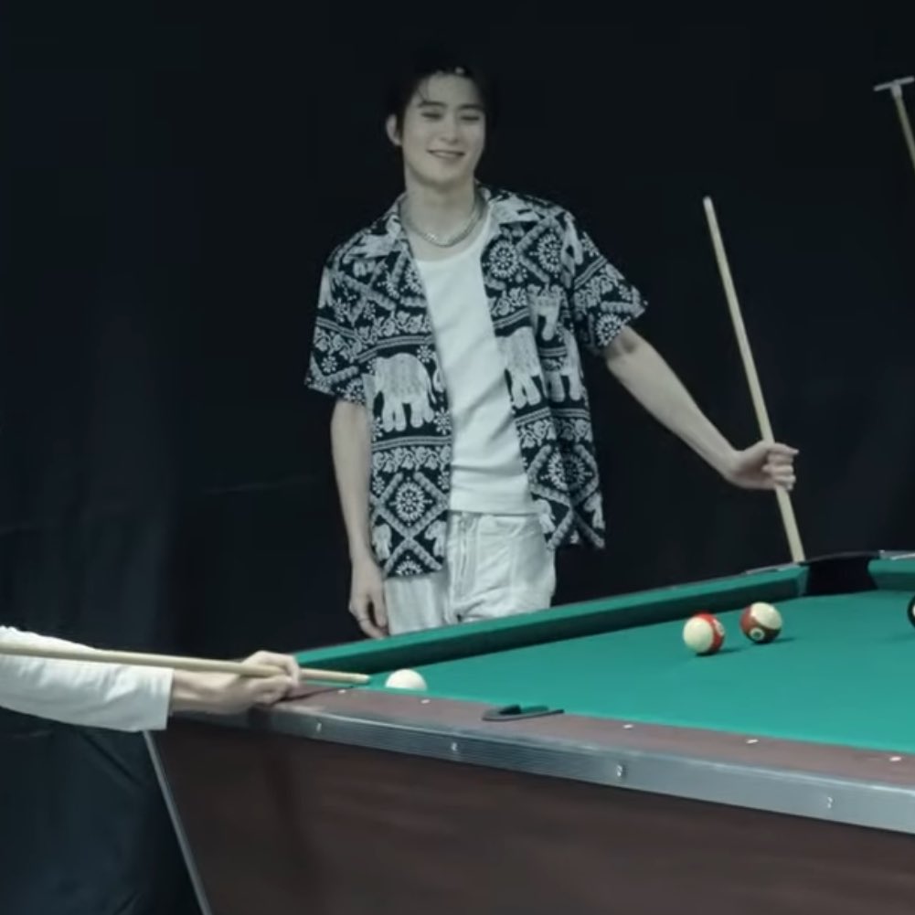 เจอแล้ว คนใส่เสื้อช้างที่หล่อที่สุด