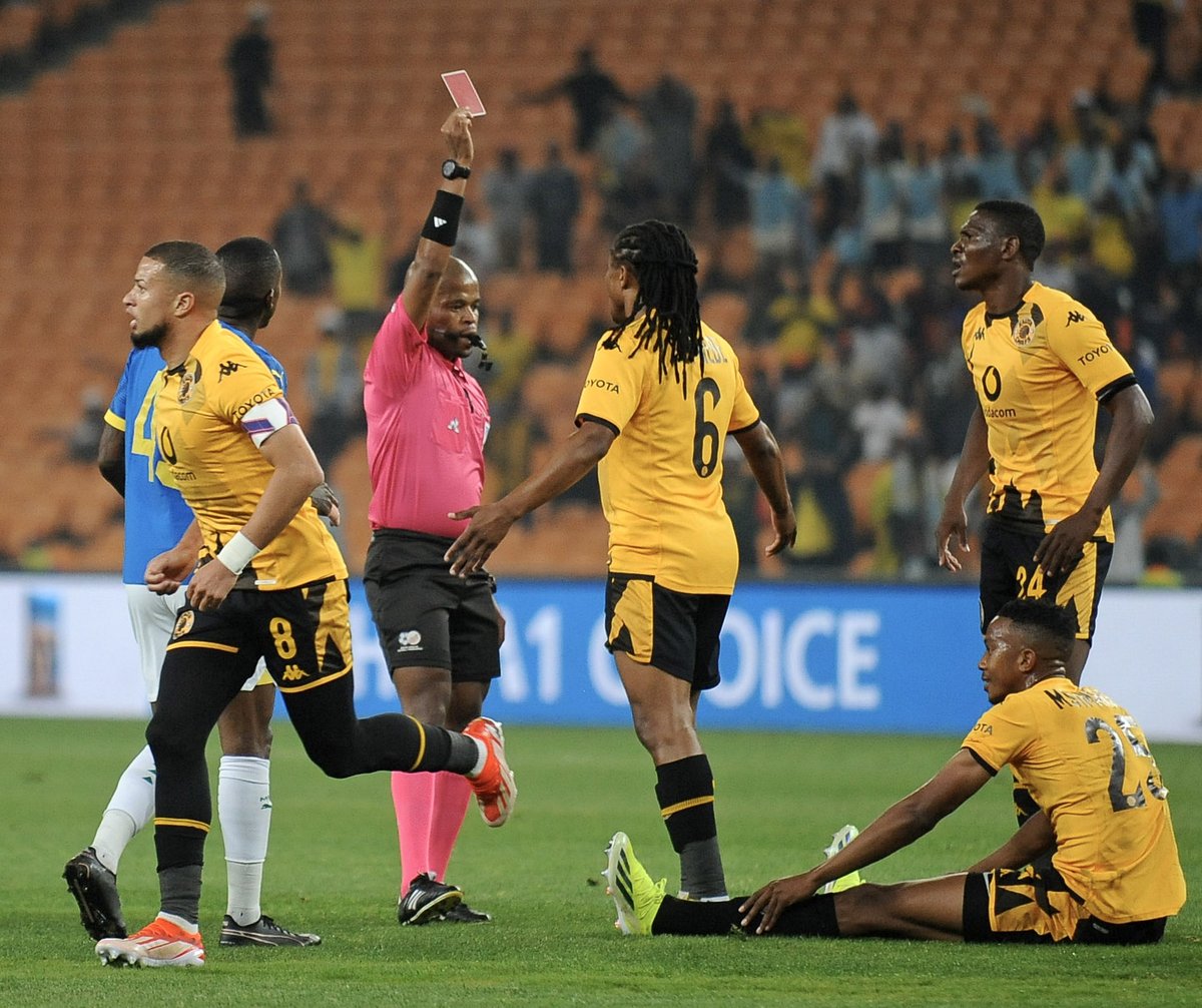 “I don’t think they outfoxed me, it’s just that we did the wrong thing on the pitch.” Cavin Johnson has explained why he didn’t feel the need to bring on another defender after Given Msimango was sent off in their 5-1 loss to Mamelodi Sundowns. idiskitimes.co.za/dstv-premiersh…