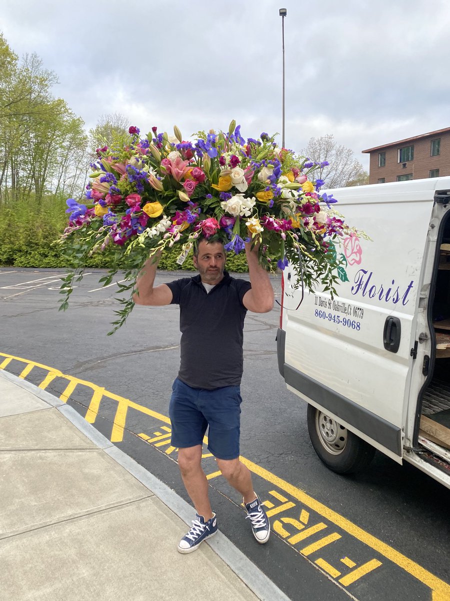 ROMAFLORIST's tweet image. 