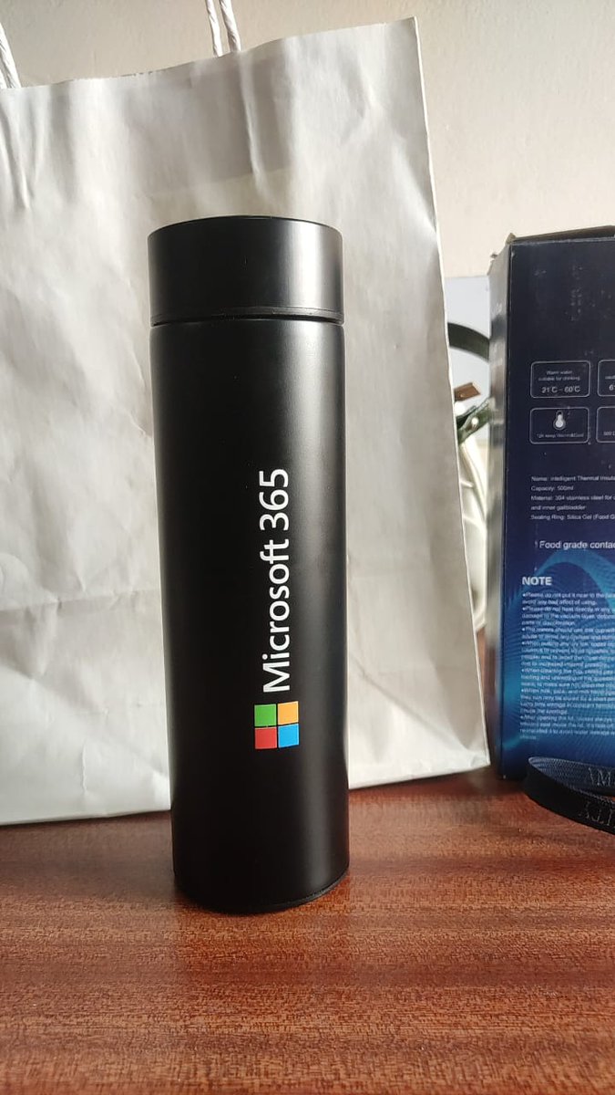Celest_Prii's tweet photo. 🌟Just stepped out of the most mind-blowing seminar led by Ansh Mehra on AI's future with Copilot, courtesy of Microsoft!🎓
Ansh's humble demeanor combined with his genius prompting techniques had us all captivated. The future is brighter with leaders like him paving the way! #AI https://t.co/gHBHKcpvm6