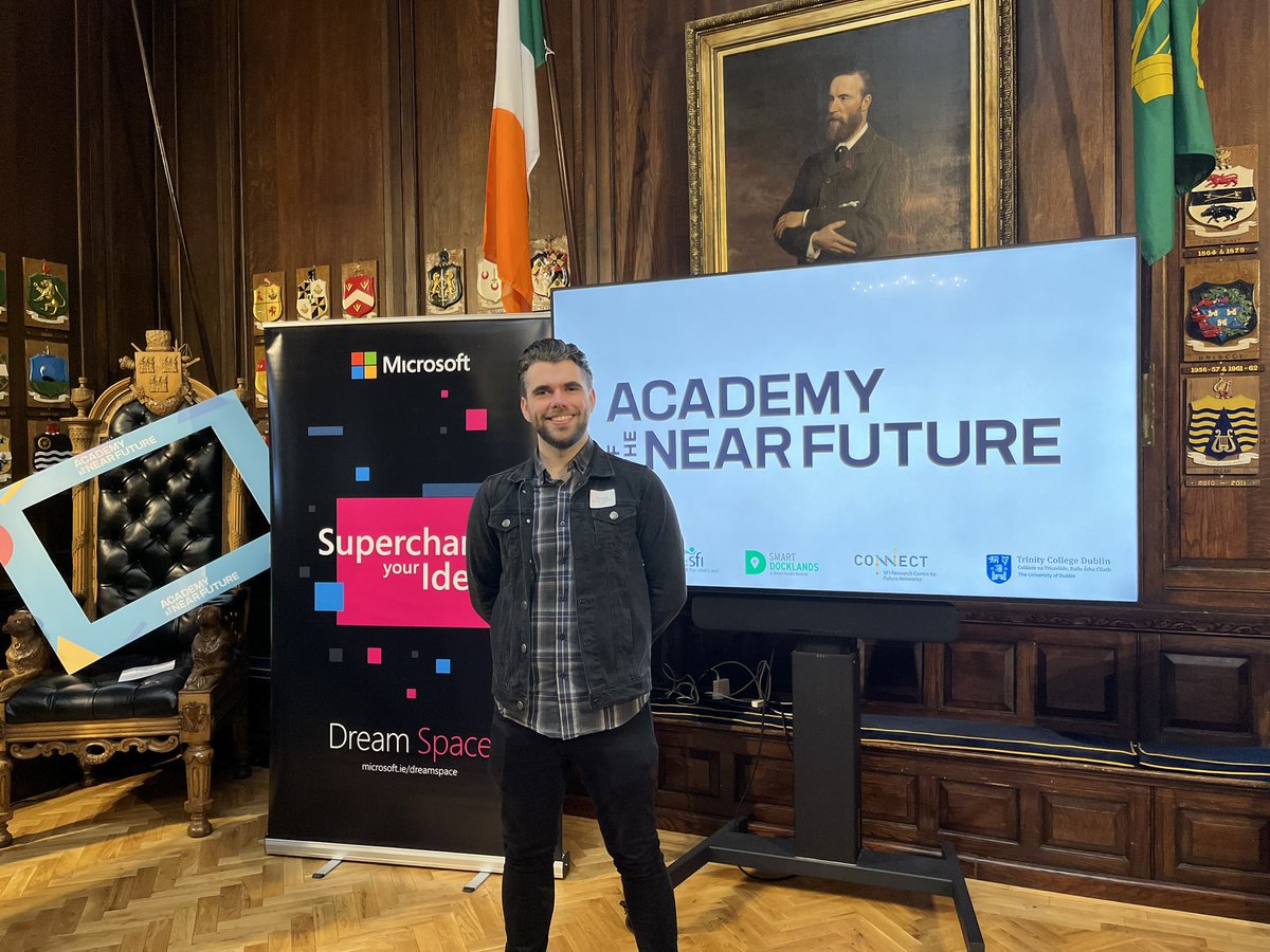 “Building Leaders, Crafting Communities” Showcase Day with @nearfuture_ie in the Mansion House. Thanks to @MichaelB_Edu for leading on our side with this collaboration for #MSDreamSpace this year. We are excited for next steps! 🌟
@CityofDublinETB @DubCityCouncil @SmartDocklands