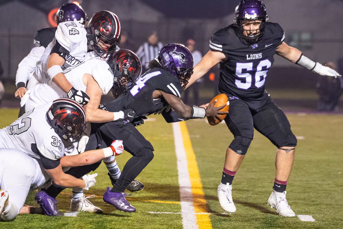 Leo Lions Football (@leolionfootball) on Twitter photo Class of 2024 senior profile
Dearious Carter, #24
Positions: running back, outside linebacker
Congratulations <a href="/CarterDearious/">Dearious Carter</a> and best of luck to you! Class of 2024 senior profile
Dearious Carter, #24
Positions: running back, outside linebacker
Congratulations <a href="/CarterDearious/">Dearious Carter</a> and best of luck to you!