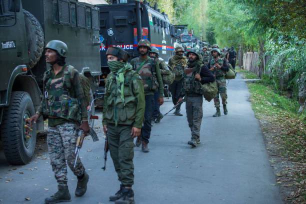 ⚡️J&K Anti-Terror Op Underway in Poonch - Indian Security Forces Conduct Search for Two Suspects After Surveillance Picked Them Up Overnight