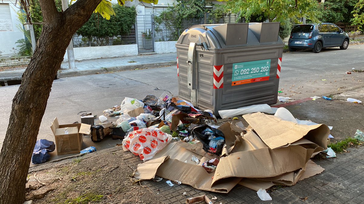 Si ves esto. WhatsApp a 092250260