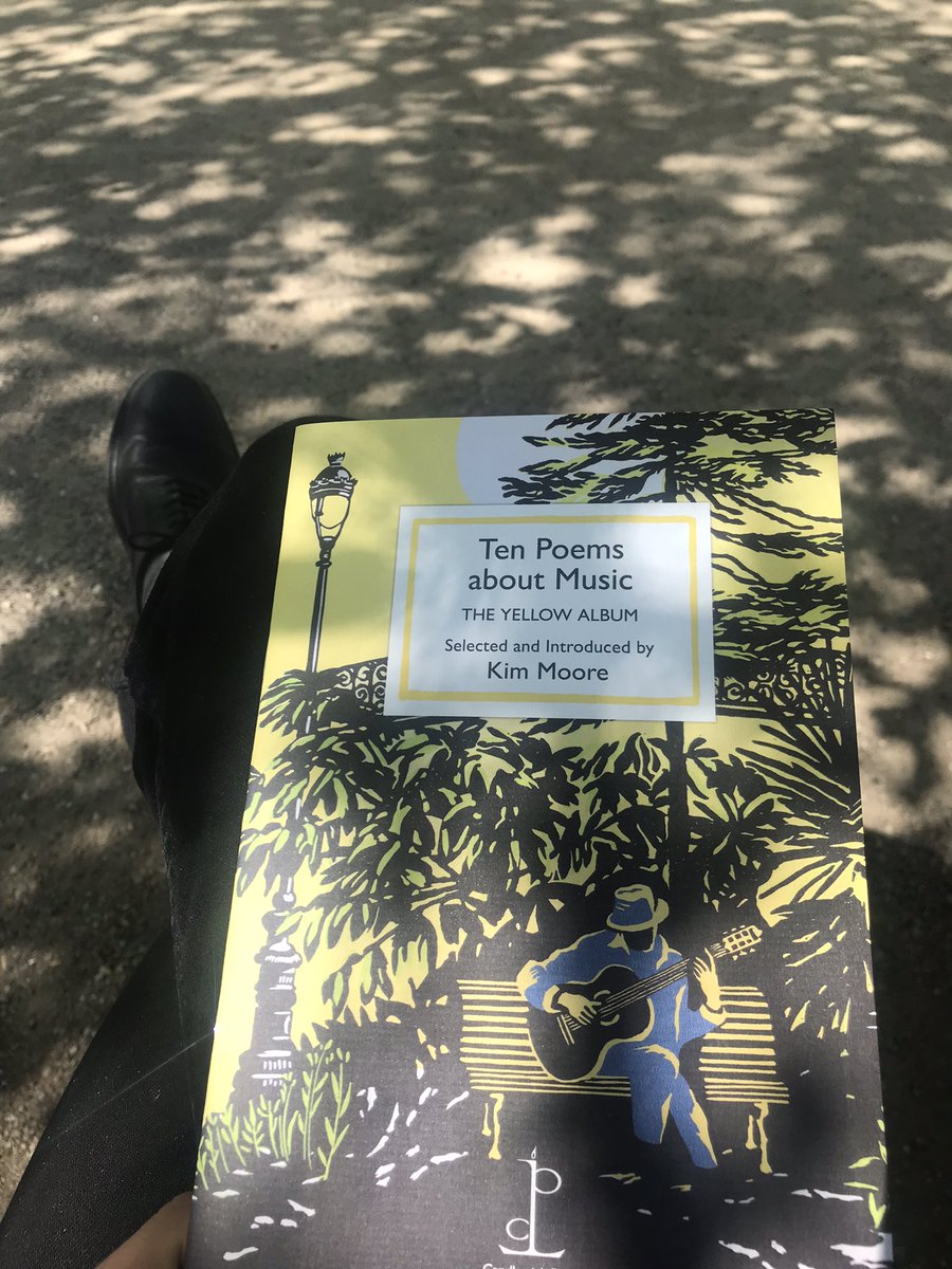 AHespPoet's tweet photo. In a moment of synchronicity I walked into a recently opened bookstore. After the owner of ‘super time books’ recognised my northern accent she recommended @kimmoorepoet whom I was briefly taught by @McrWritingSchl I left buzzing and also part of new poetry workshop group 🙌☺️✨ https://t.co/VYfYYHyqHS