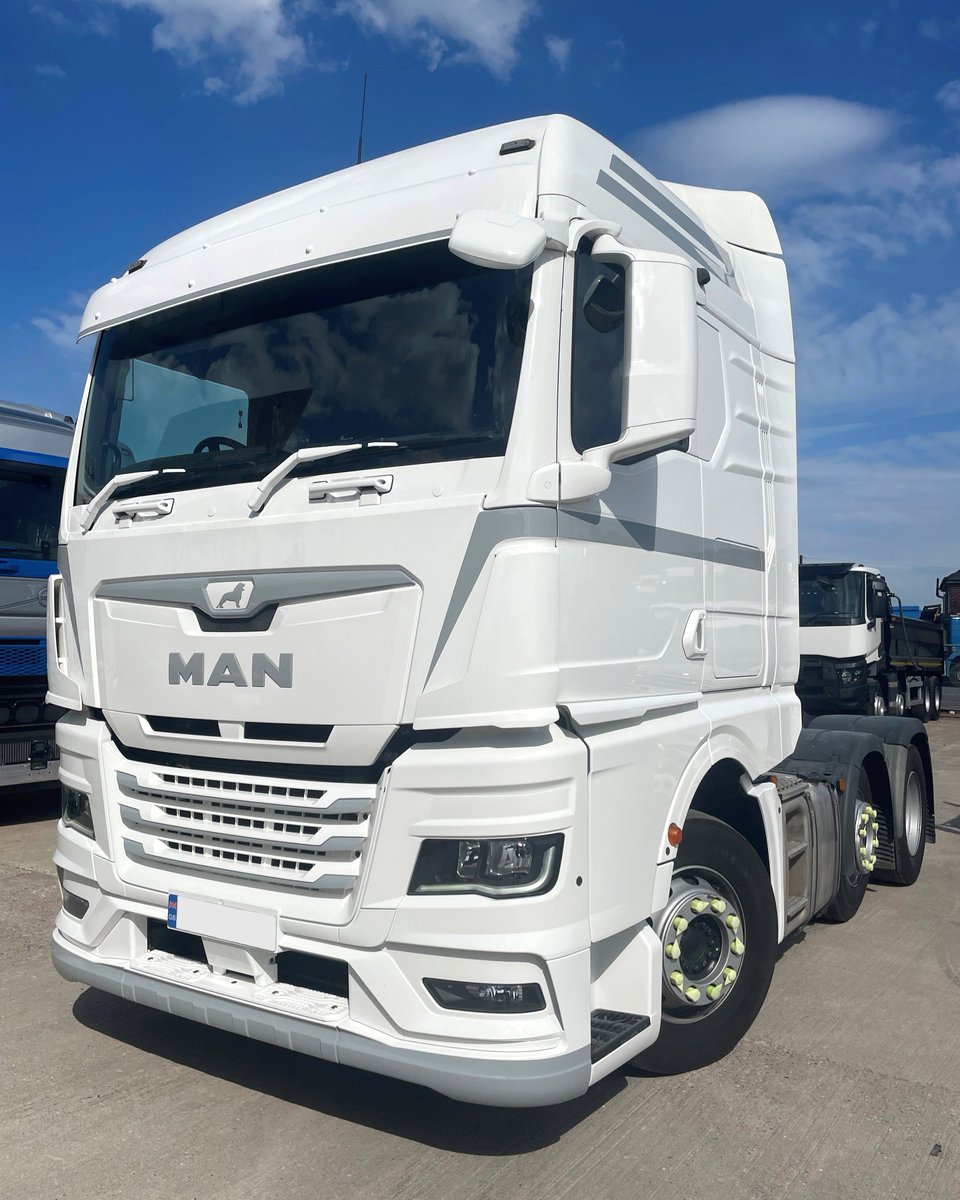 Thompson Refinishers tweet media