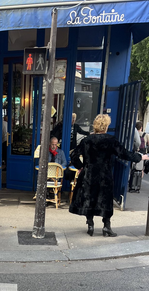 People dressing up “Parisian” in Paris