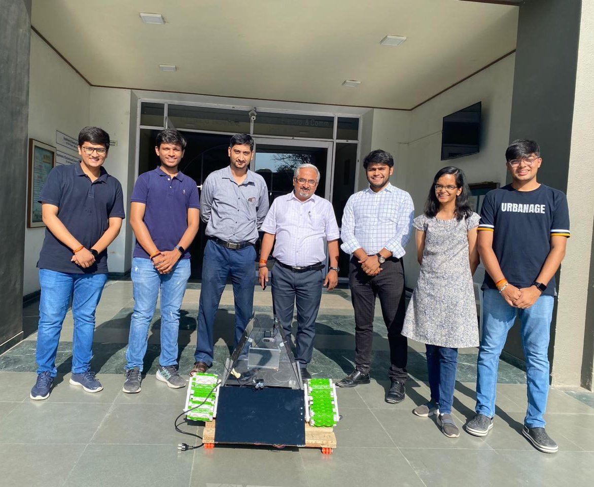 Meet AquaGardener: a cutting-edge creation by Nirma Uni. students, revolutionizing robotics with state-of-the-art tech for grass trimming and obstacle detection. Award-winning innovation paving the way to a greener future! #NirmaUniversity #Innovation #Robotics #Engineering