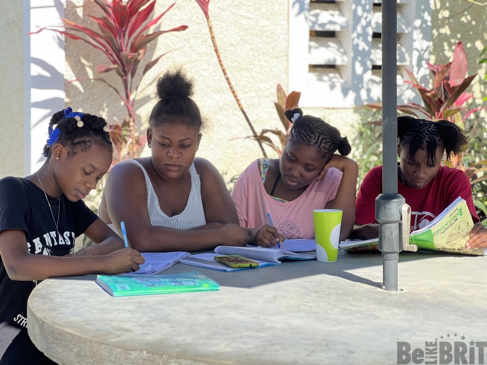 Ginalda is a part time tutor for our younger residents. Gina is incredible at Math and is helping so many of our younger residents with better understanding Math. What was your favorite subject when you were in school? #Math #LearningIsFun #HaitiLove
