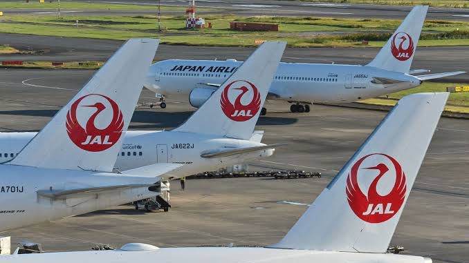 🇯🇵กัปตันสายการบิน Japan Airlines เมาหนักหลังดื่มสุรา แล้วก่อความวุ่นวายในโรงแรมพี่พัก ระหว่างช่วงพักรอทำไฟล์ทบินกลับจาก ดัลลัส,สหรัฐ มายังโตเกียว

❌ เที่ยวบินในวันดังกล่าวถูกยกเลิกทันที เพราะไม่สามารถส่งนักบินคนใหม่ไปได้ทัน

🙏สายการบินขอโทษผู้โดยสารและยืนยันจะไม่ให้เกิดเหตุอีก