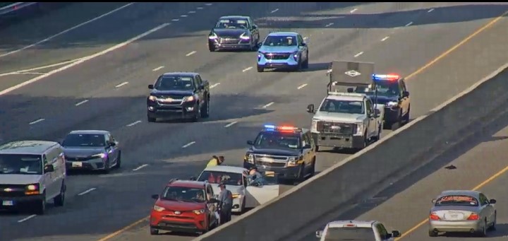 I-95 northbound at the Route 1/7 off ramp, accident on the inside left shoulder. (photo - DelDOT) #NetDE #MoveOverLaw