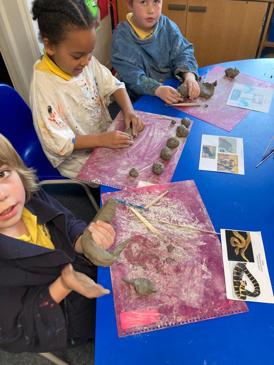 Year 2 starting their amazing clay sculptures! Can you guess what they are? @HuttonCran